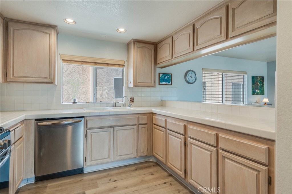 1158 W 11th Street I