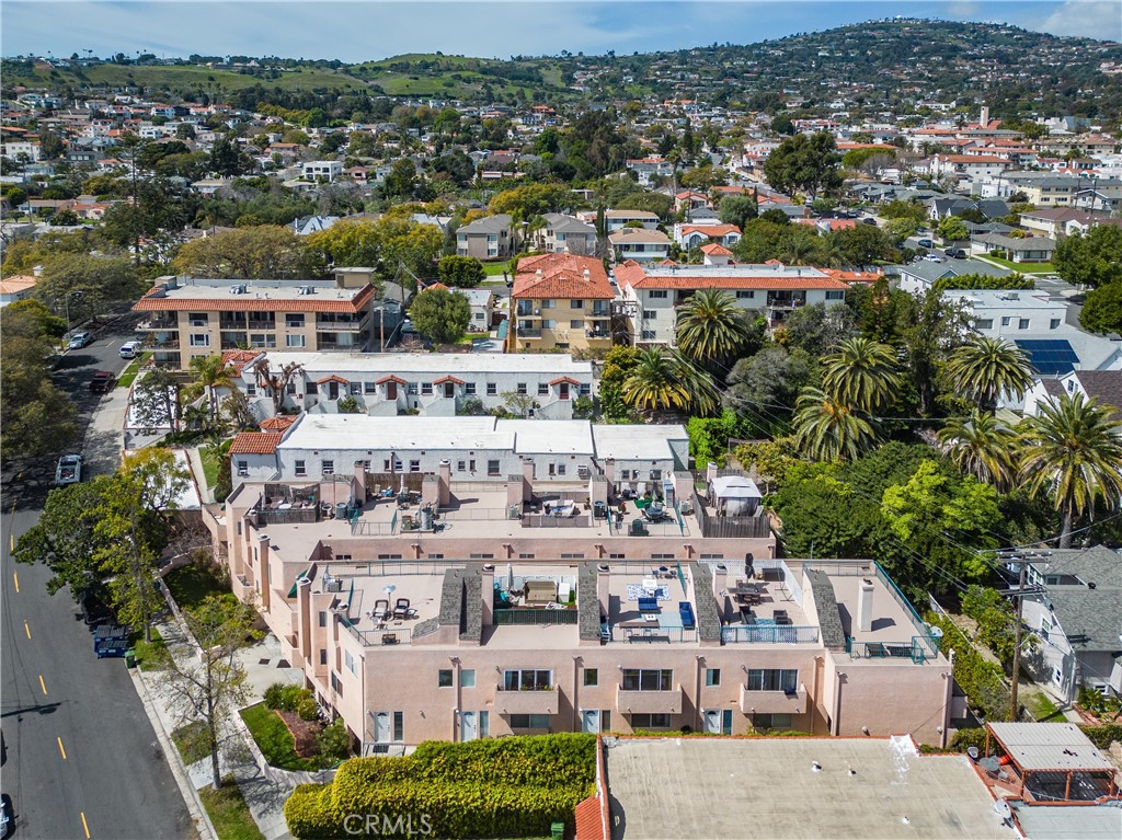 1158 W 11th Street I