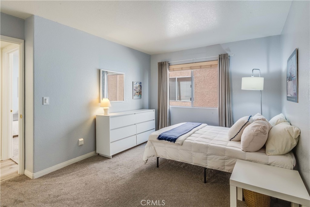 1158 W 11th Street I