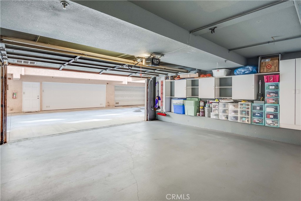 1158 W 11th Street I