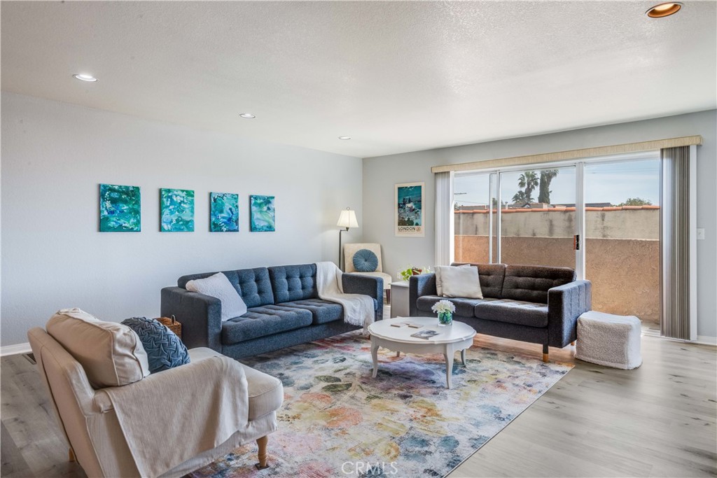 1158 W 11th Street I