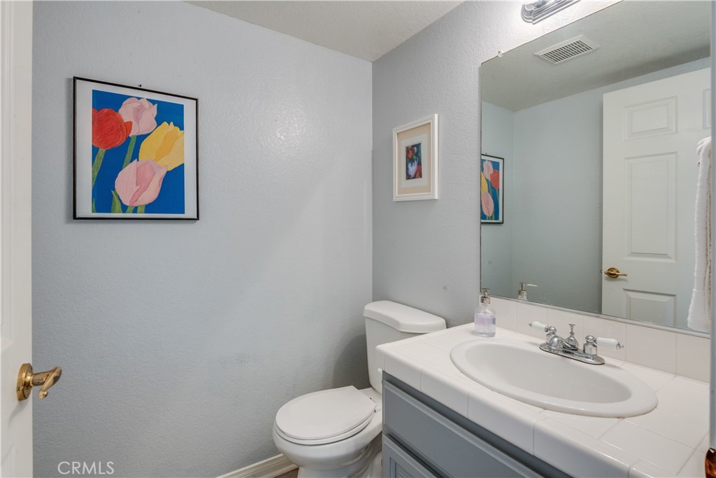 1158 W 11th Street I