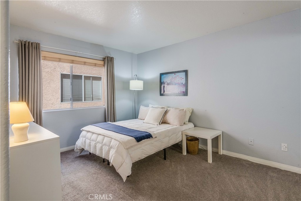 1158 W 11th Street I