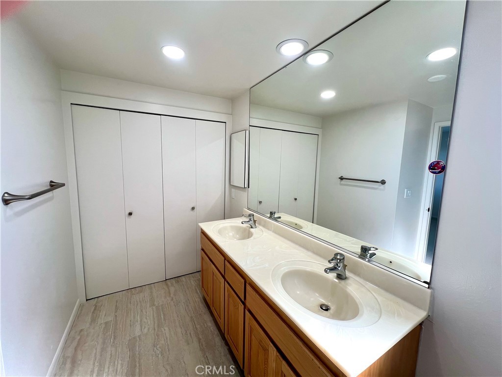 29424 Quailwood Drive