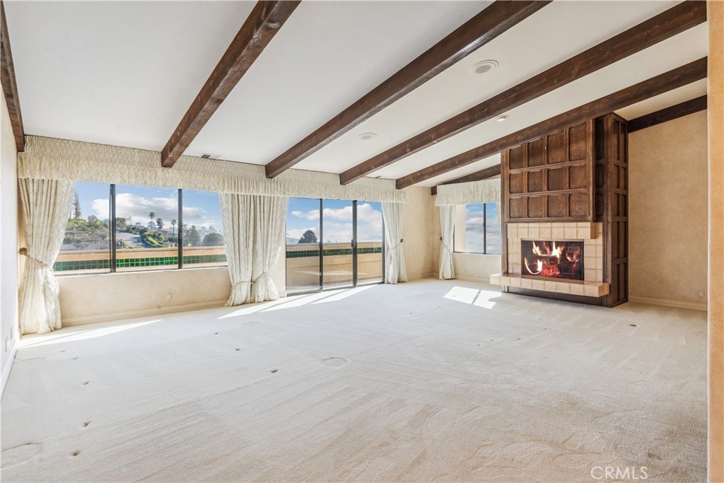 940 Paseo La Cresta
