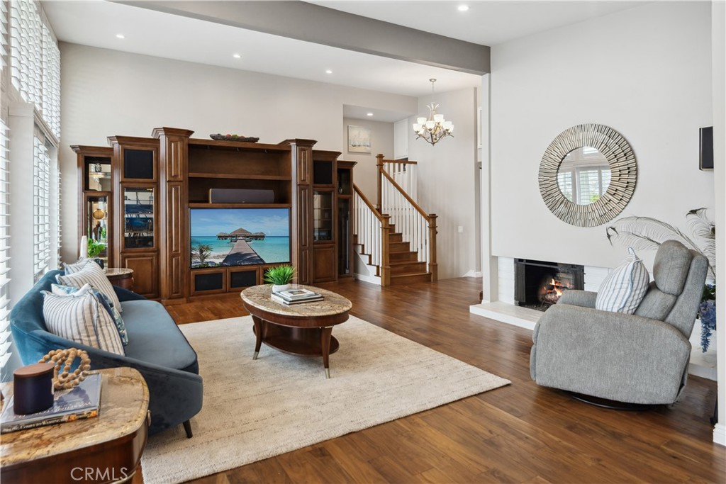28433 Cedarbluff Drive