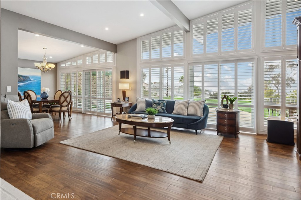 28433 Cedarbluff Drive