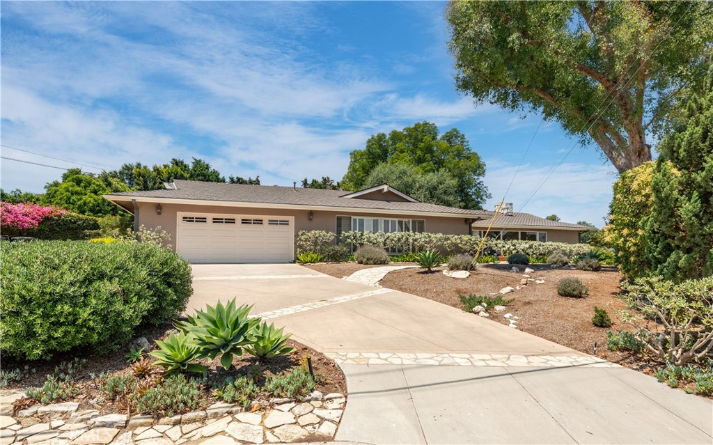 55 Hidden Valley Road