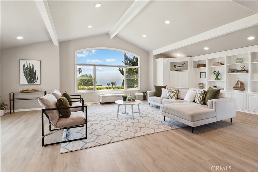 3316 Narino Drive