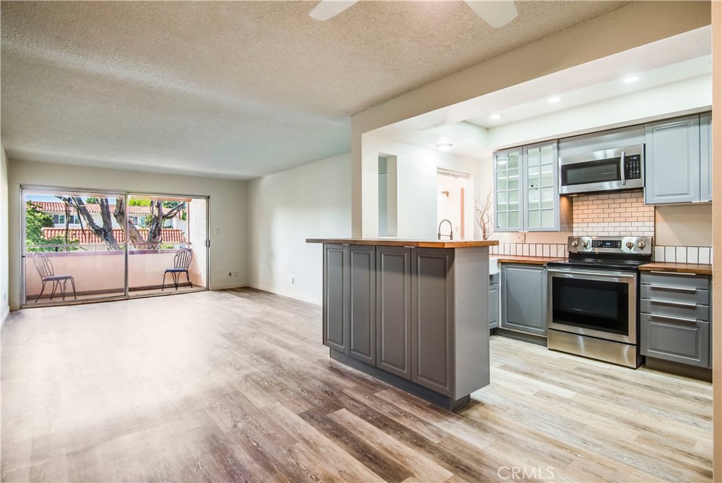 5937 Armaga Spring Road O