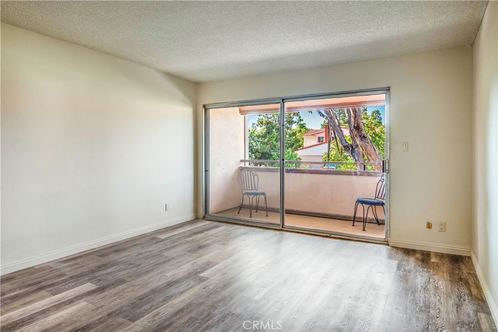 5937 Armaga Spring Road O