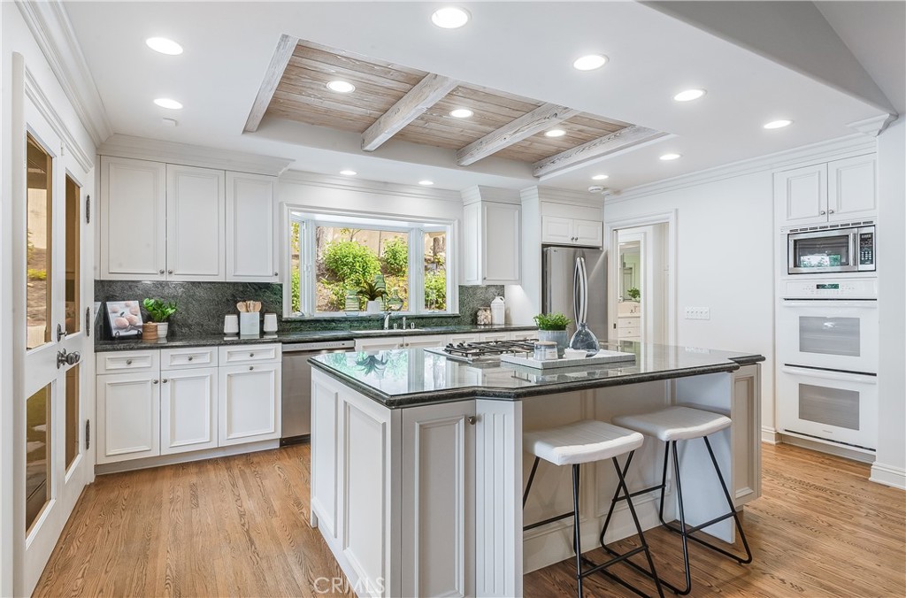 3401 Paseo Del Campo