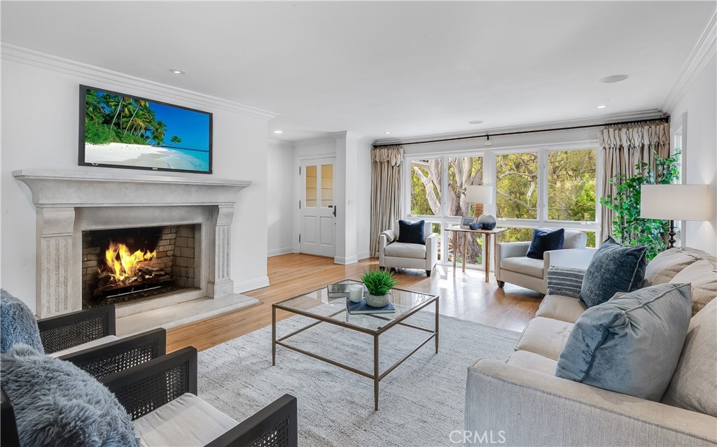 3401 Paseo Del Campo