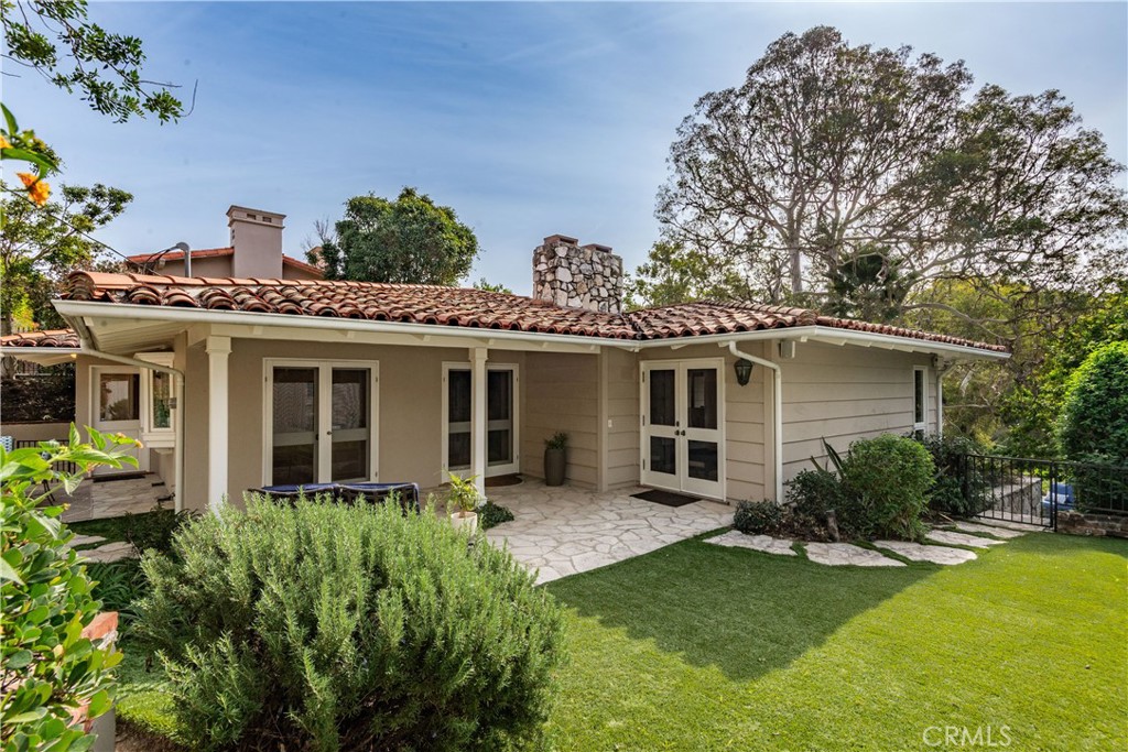 3401 Paseo Del Campo