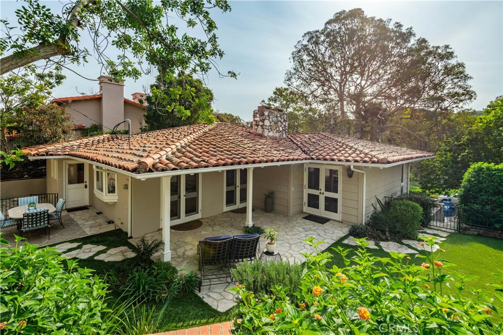 3401 Paseo Del Campo