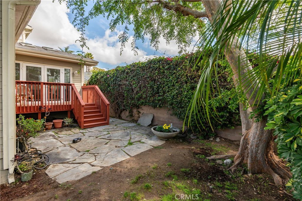 2576 El Dorado