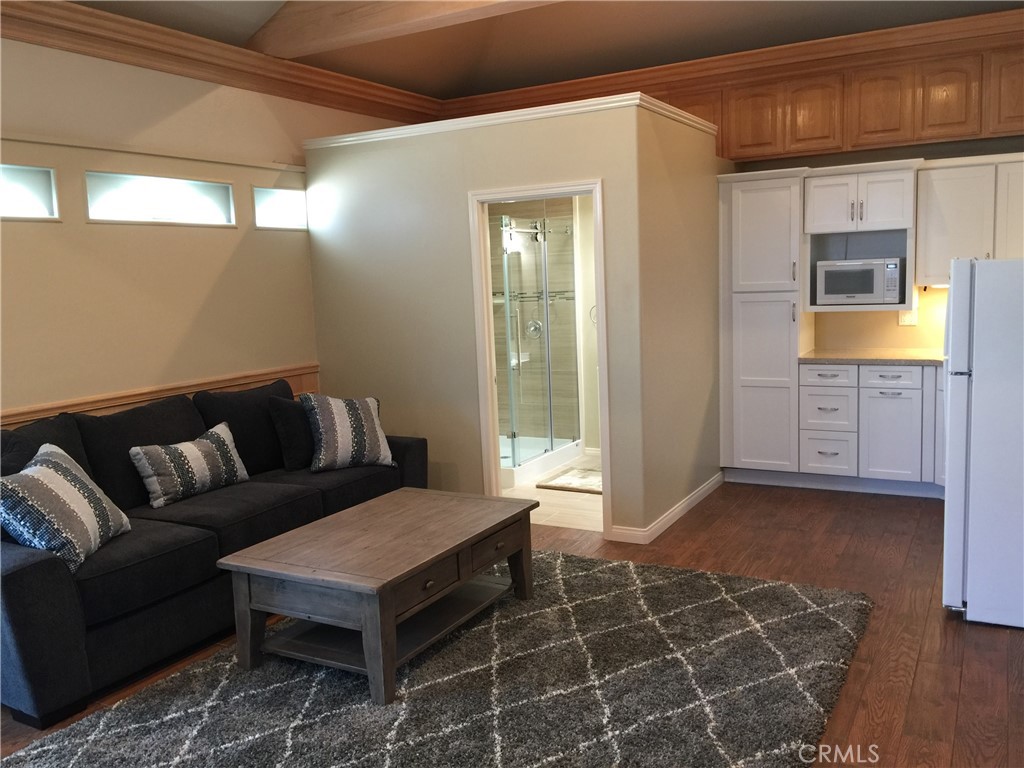 1 Colina Lane
