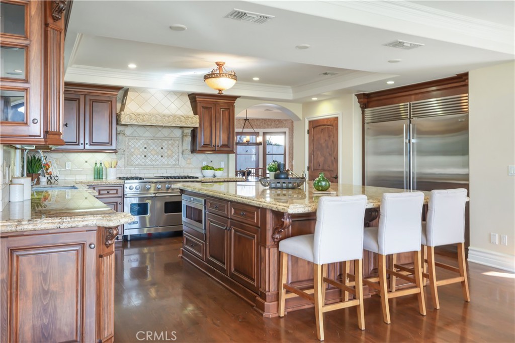 3004 Paseo Del Mar