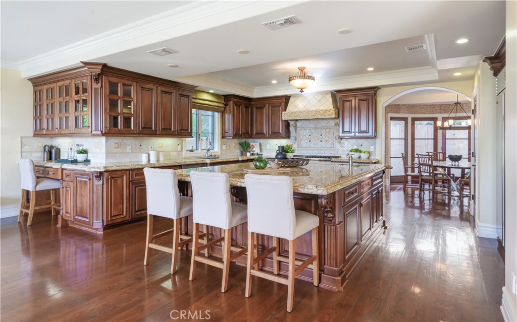 3004 Paseo Del Mar