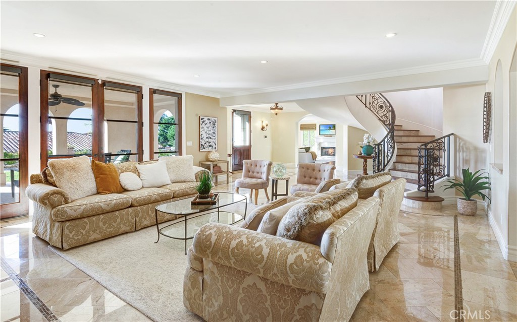 3004 Paseo Del Mar