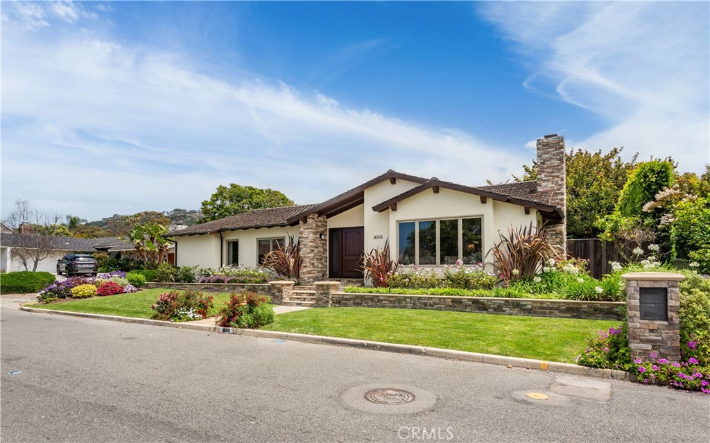 1600 Addison