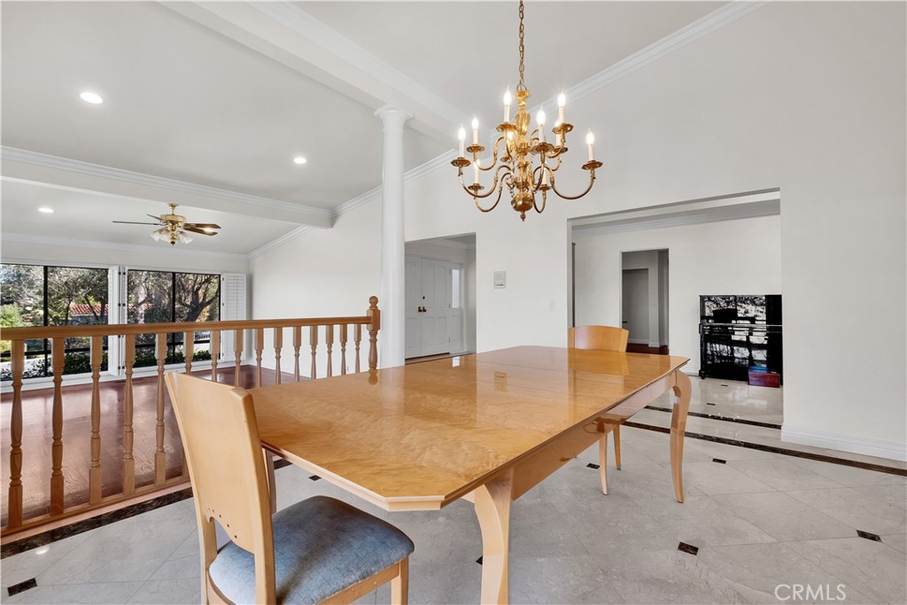 1315 Granvia Altamira