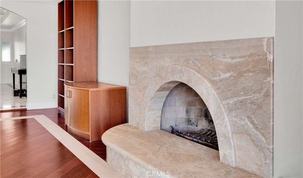 1315 Granvia Altamira