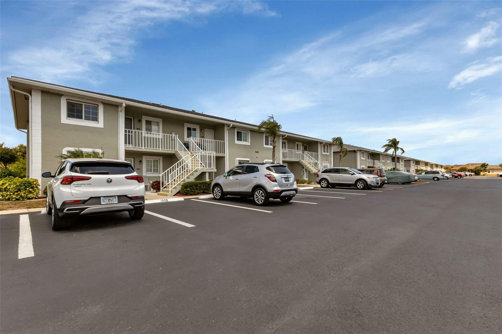 3310 LOVELAND BLVD #1502
