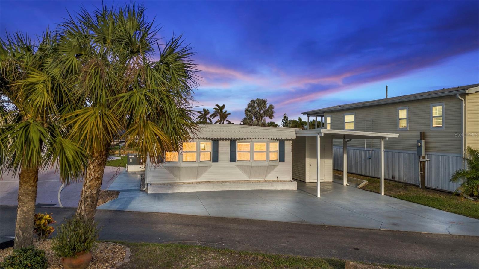 3316 COQUINA ESPLANADE