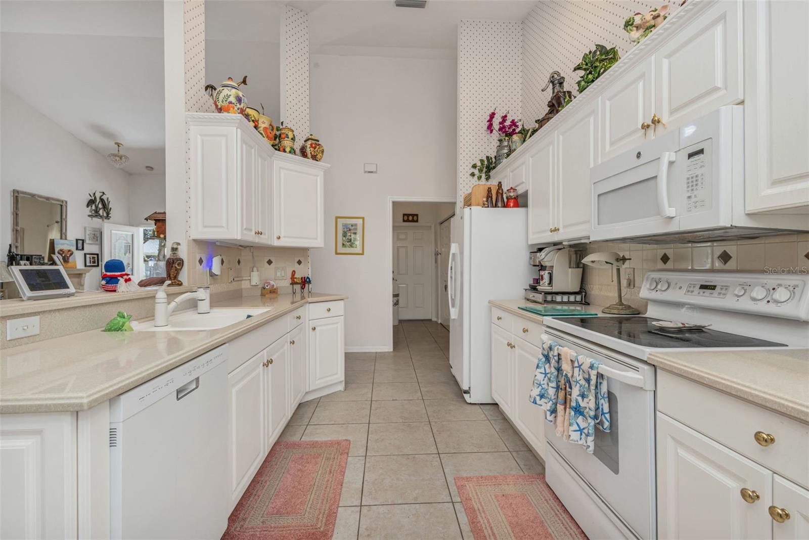 1350 OLD OAK TRL