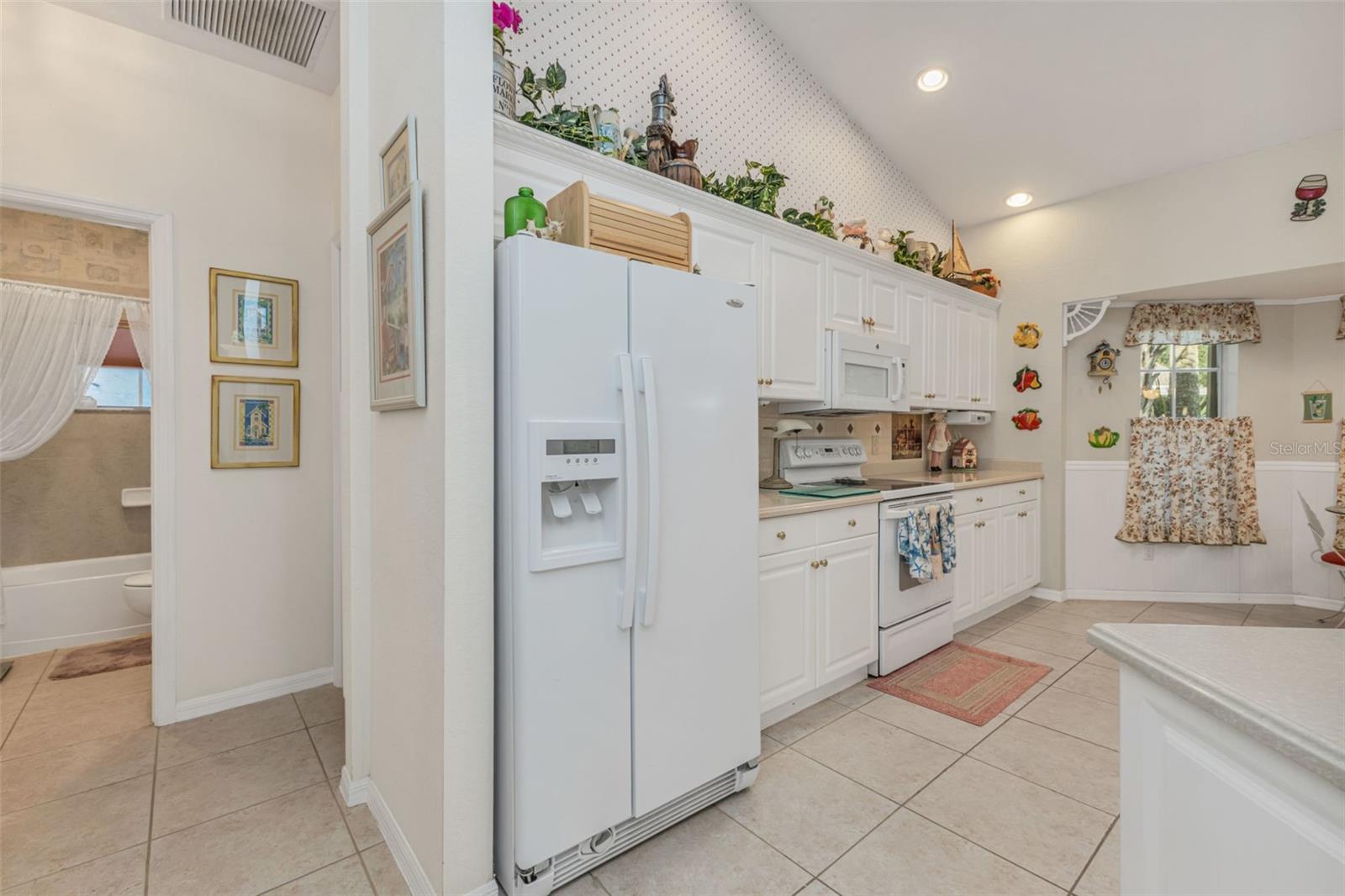 1350 OLD OAK TRL