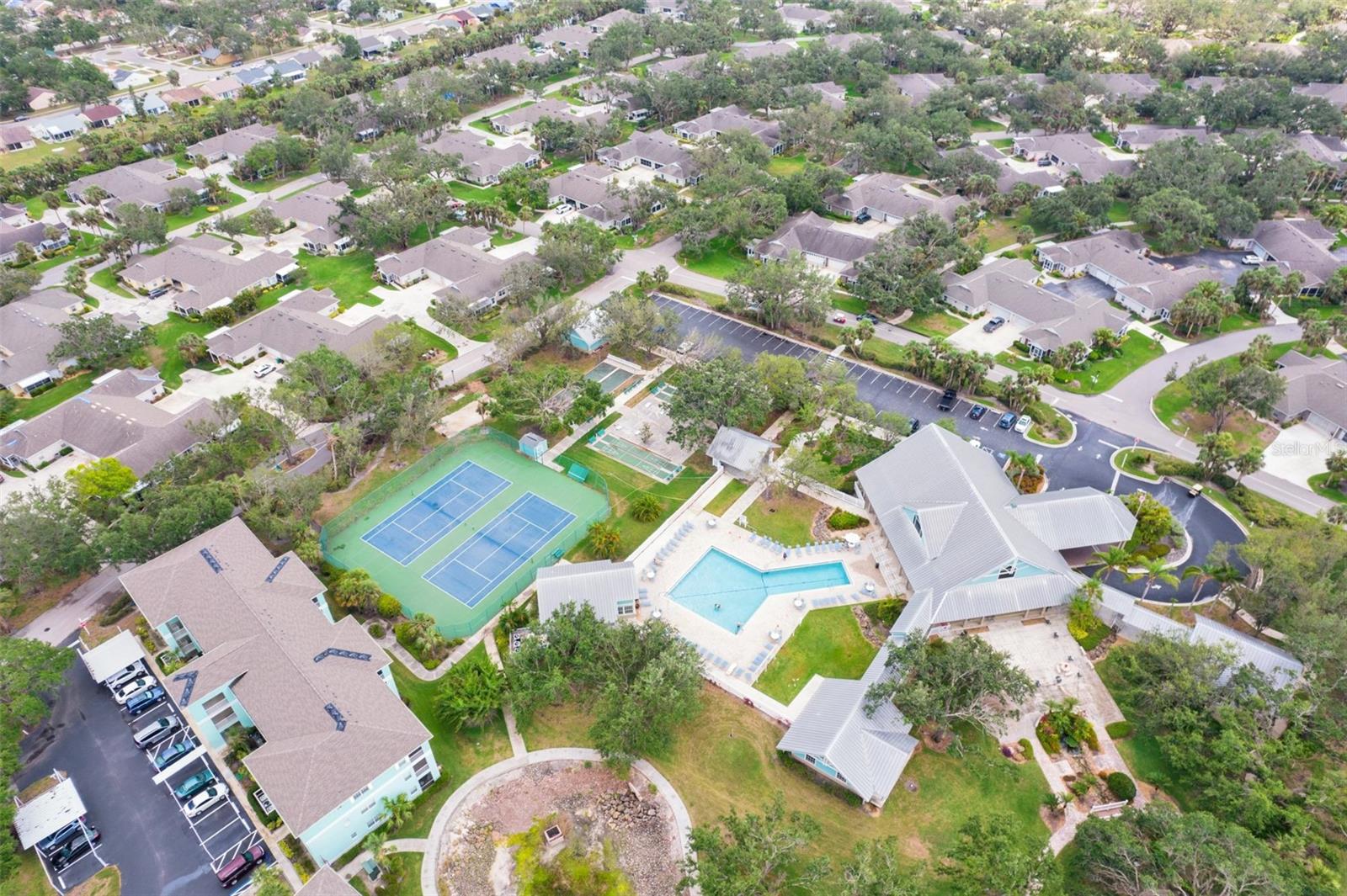 1350 OLD OAK TRL