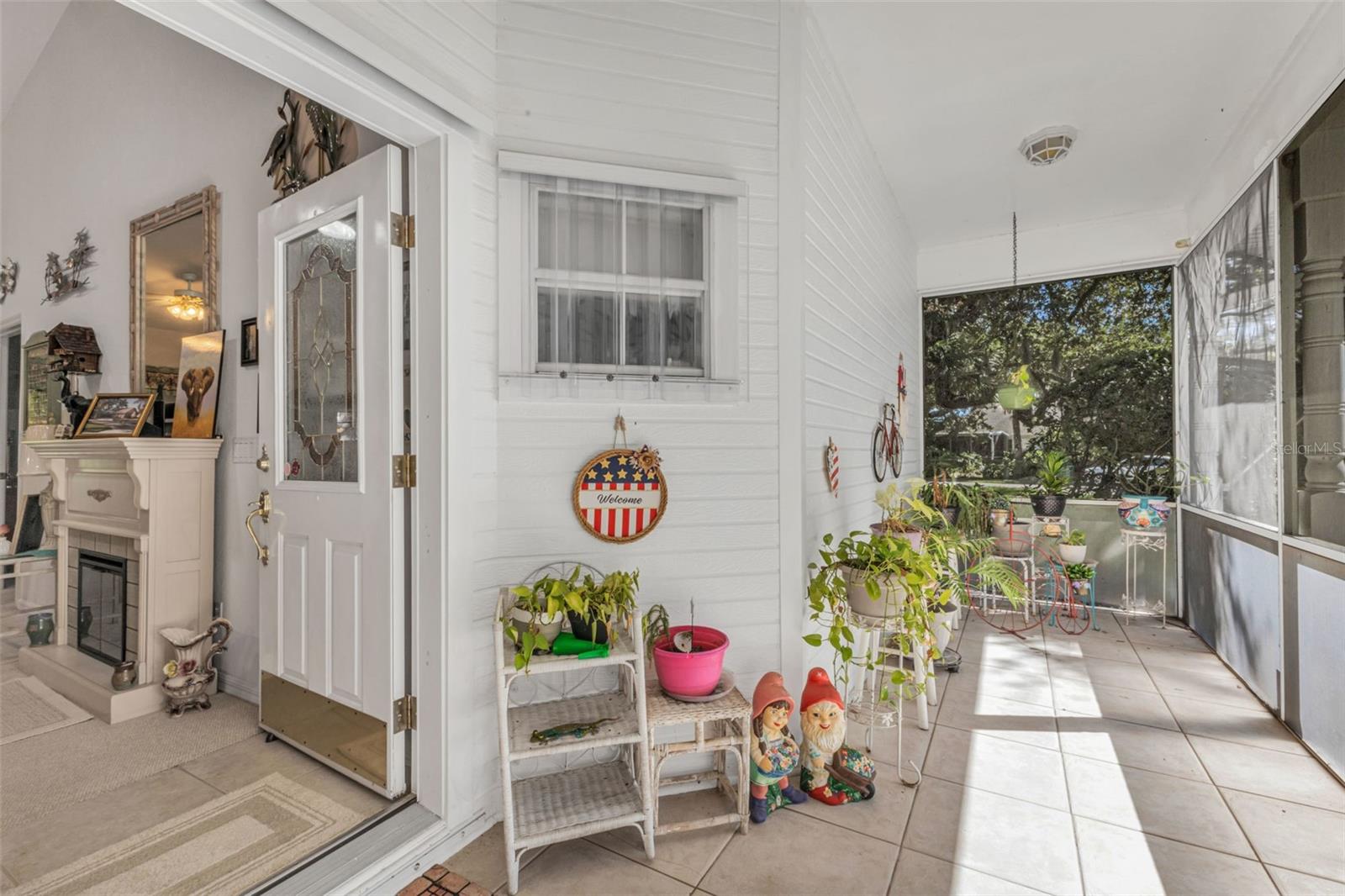 1350 OLD OAK TRL