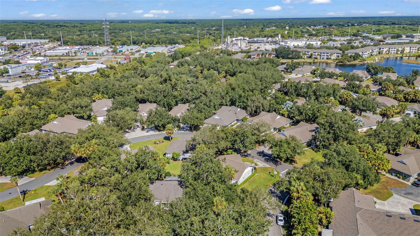 1350 OLD OAK TRL