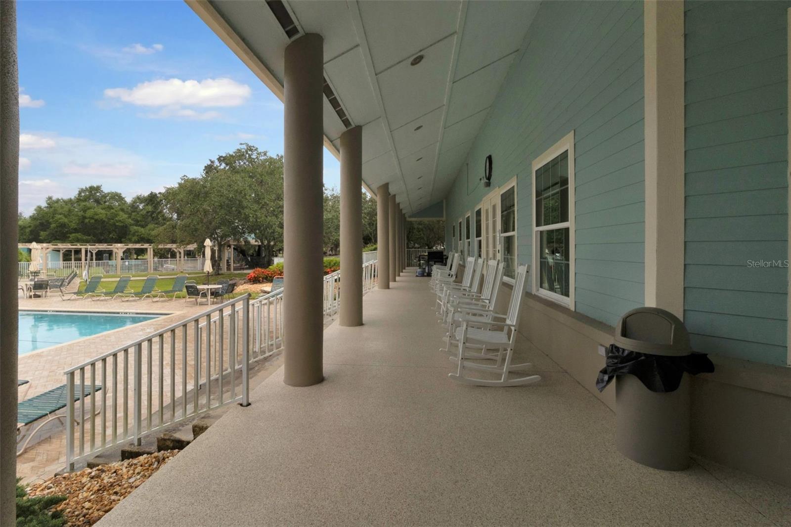 1350 OLD OAK TRL