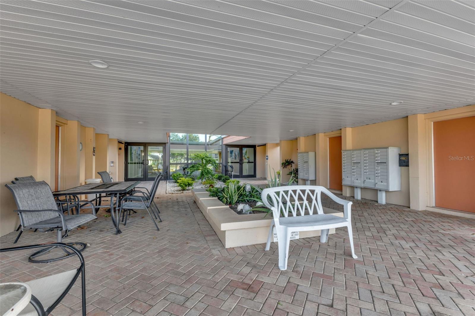 2290 AARON ST #213
