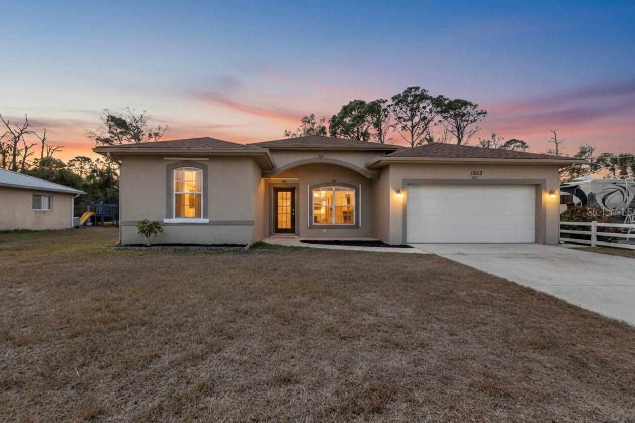1563 MARILYN LANE