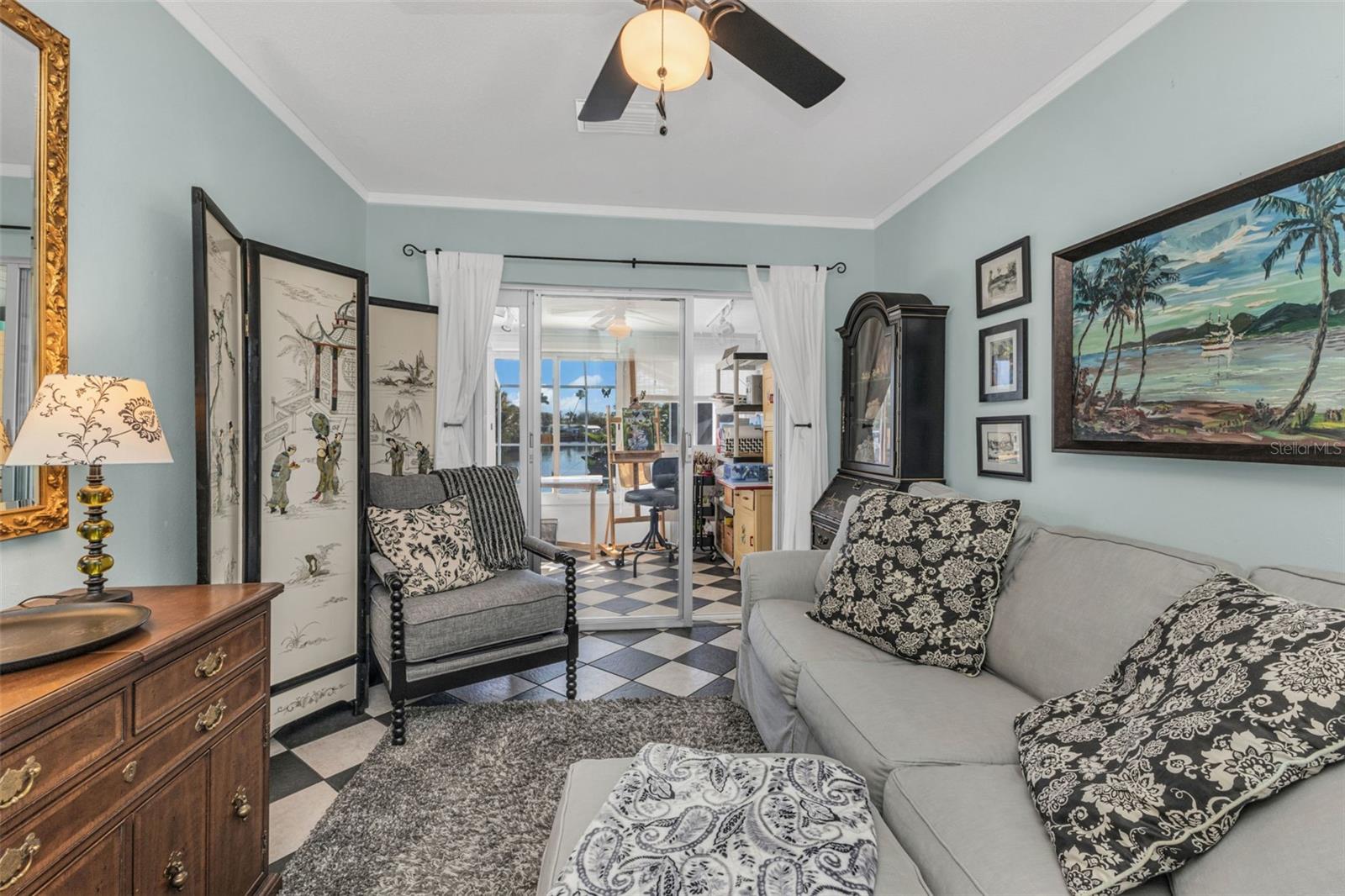 137 BEDFORD DR NE