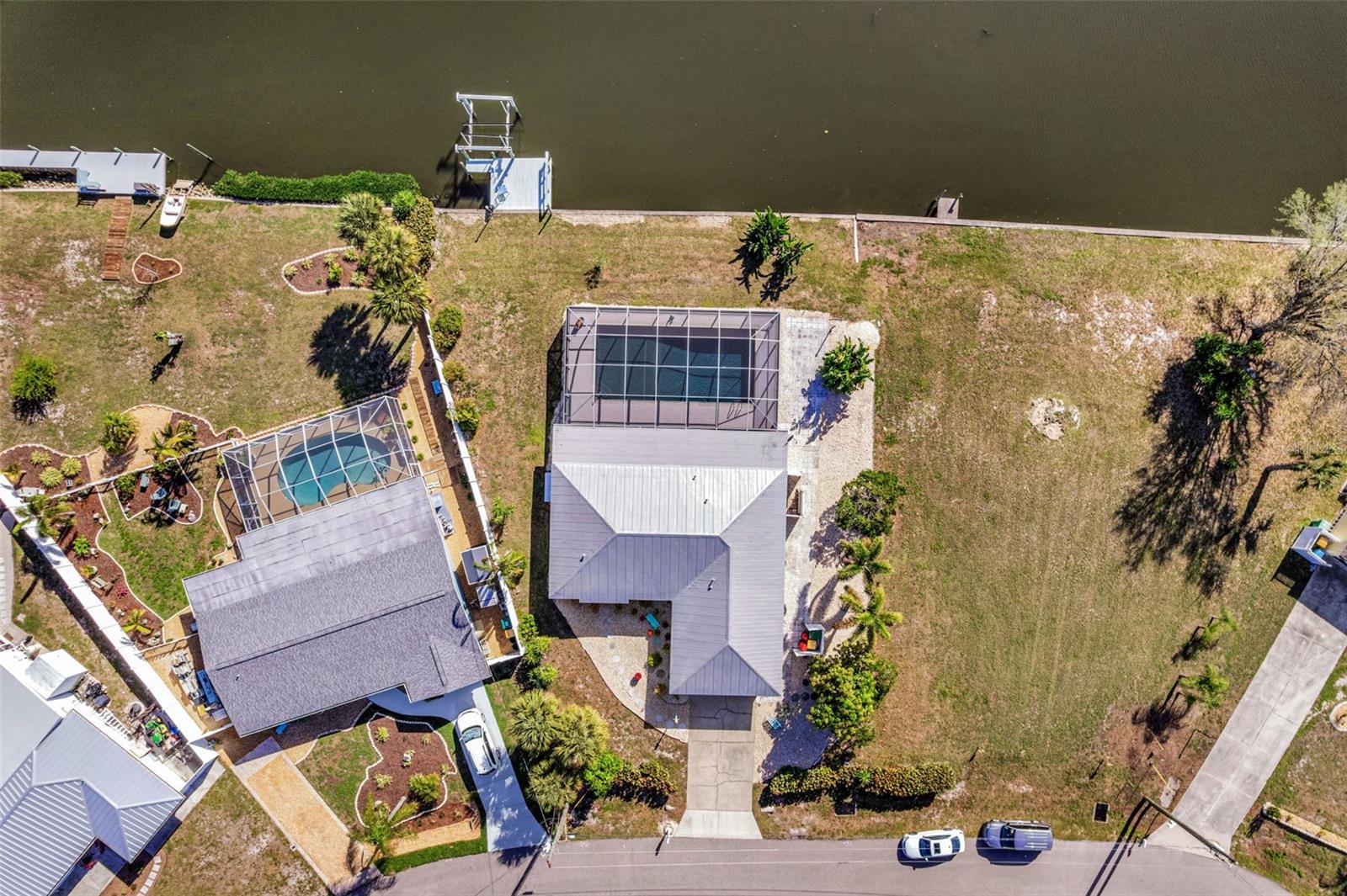 137 BEDFORD DR NE