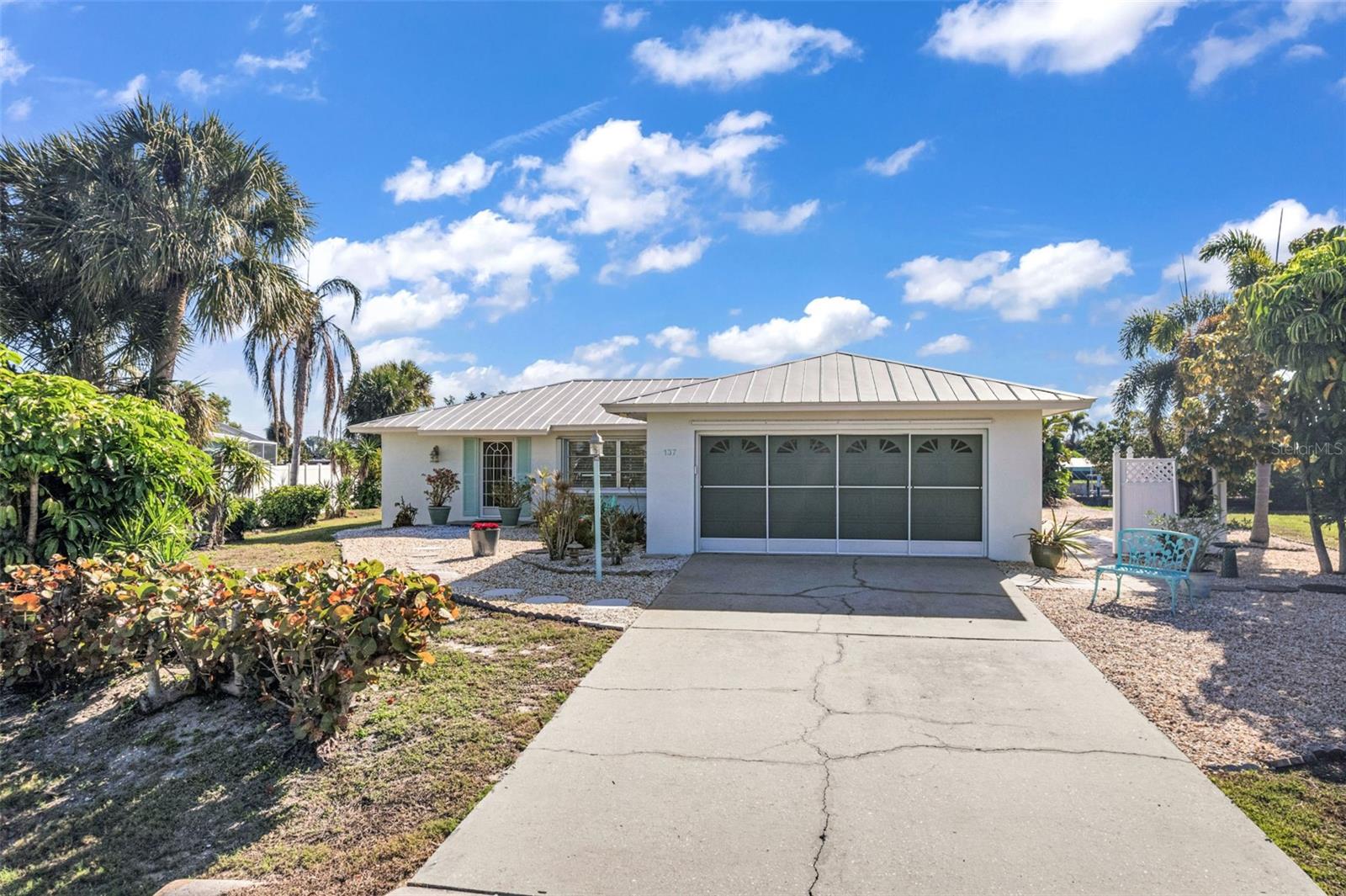 137 BEDFORD DR NE