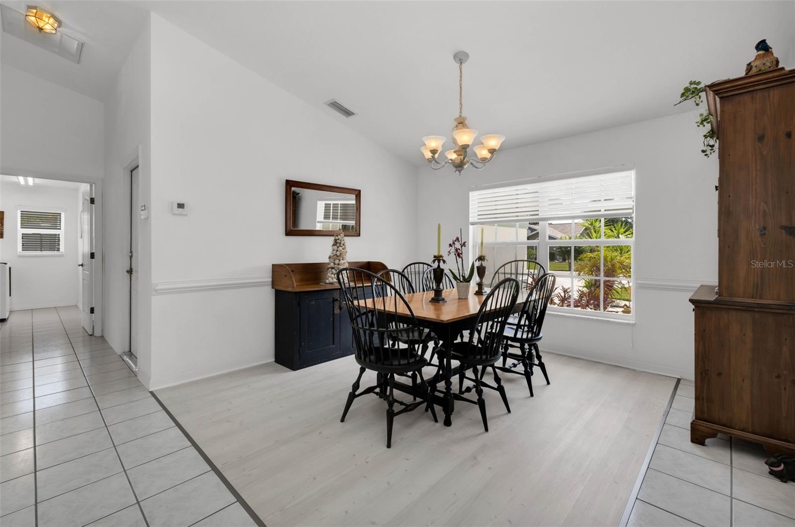 303 PARAMARIBO ST