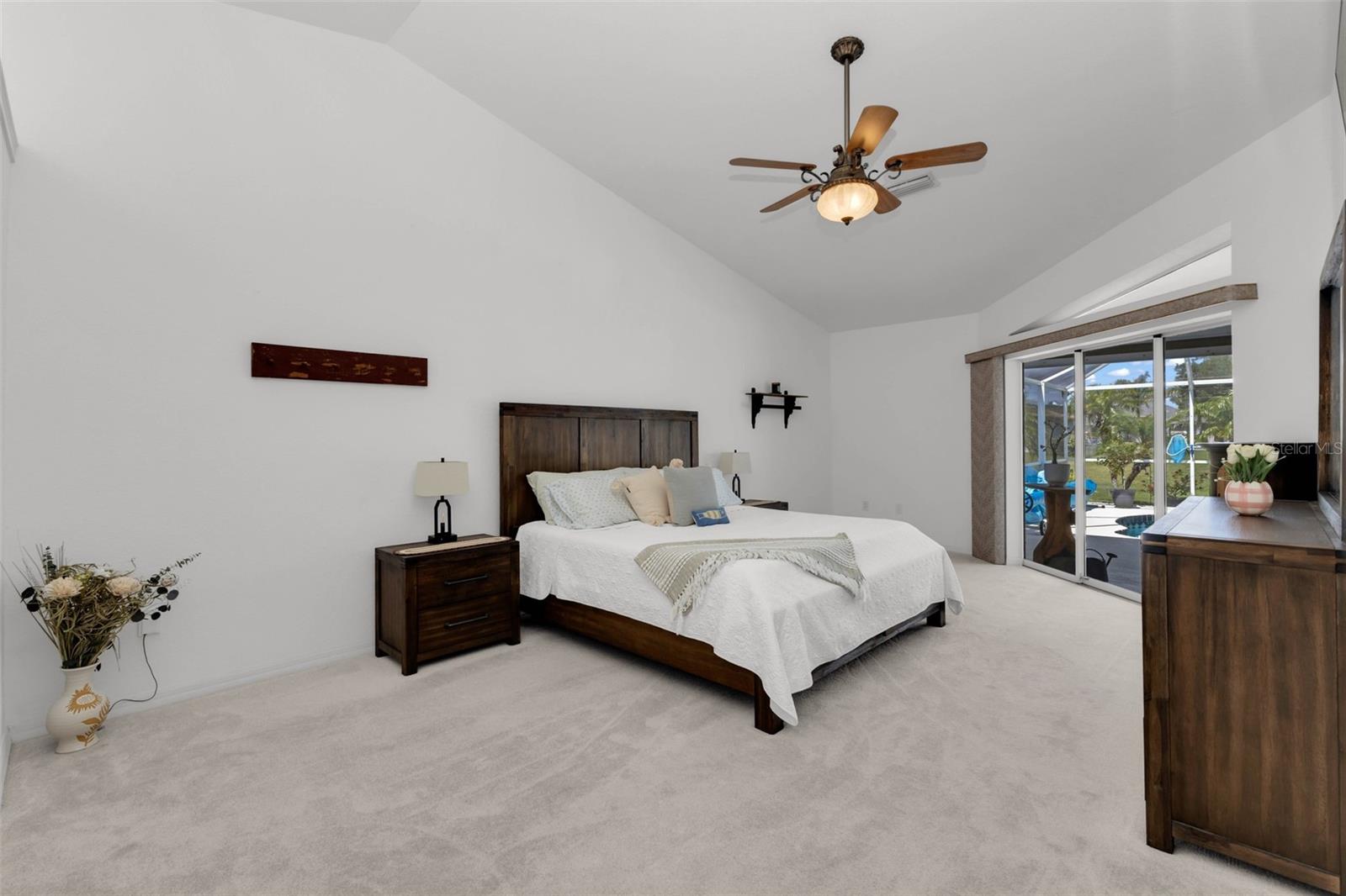 303 PARAMARIBO ST