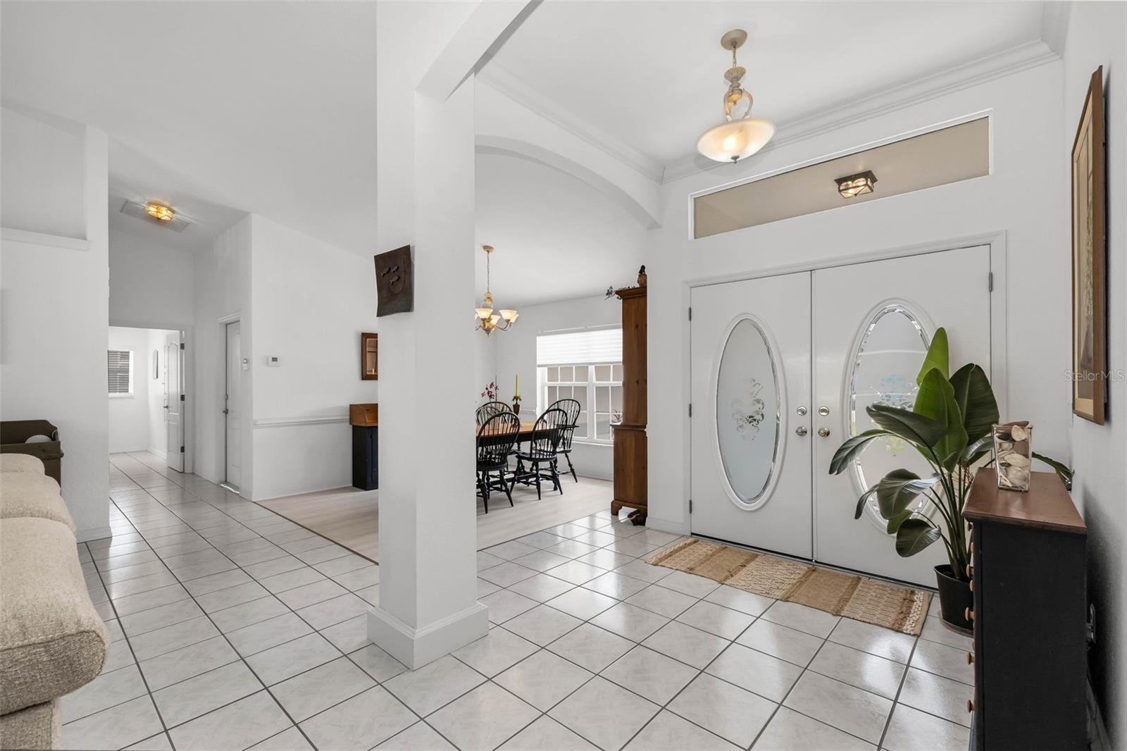 303 PARAMARIBO ST