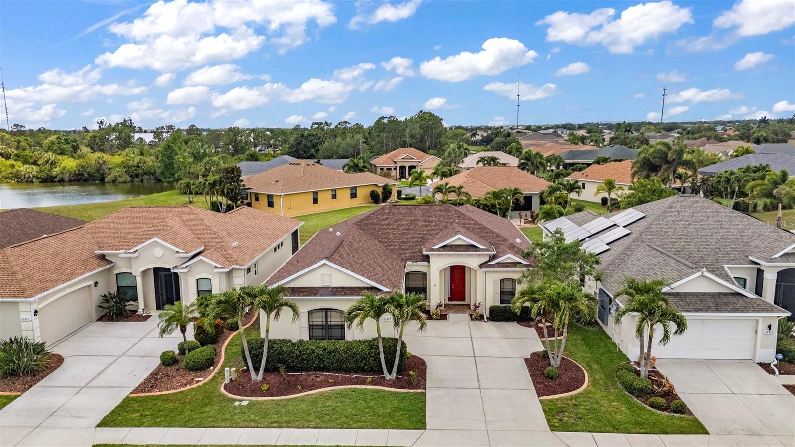 24425 LAKEVIEW PL