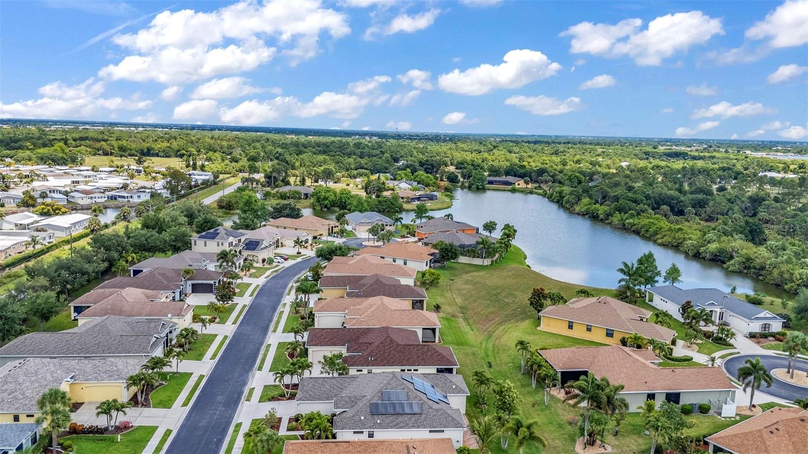 24425 LAKEVIEW PL