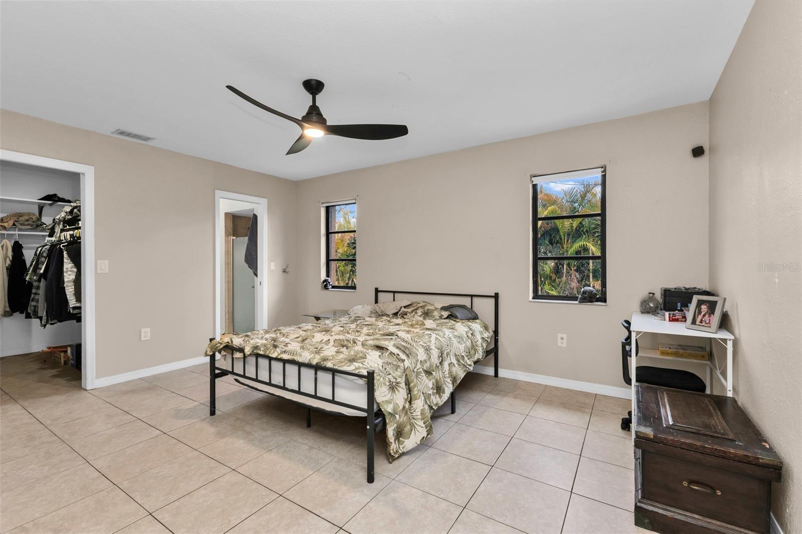 19519 MIDWAY BLVD