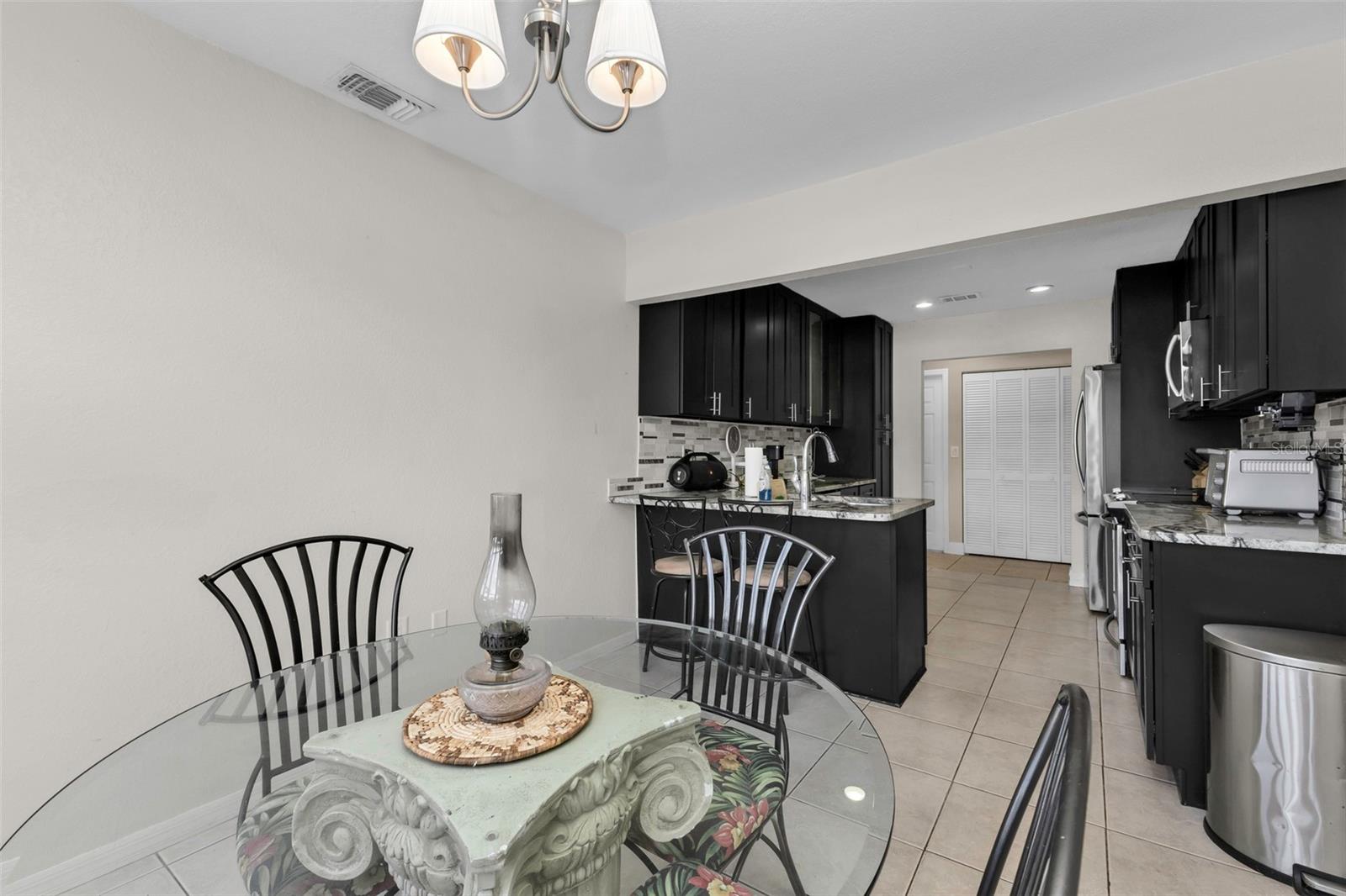 19519 MIDWAY BLVD