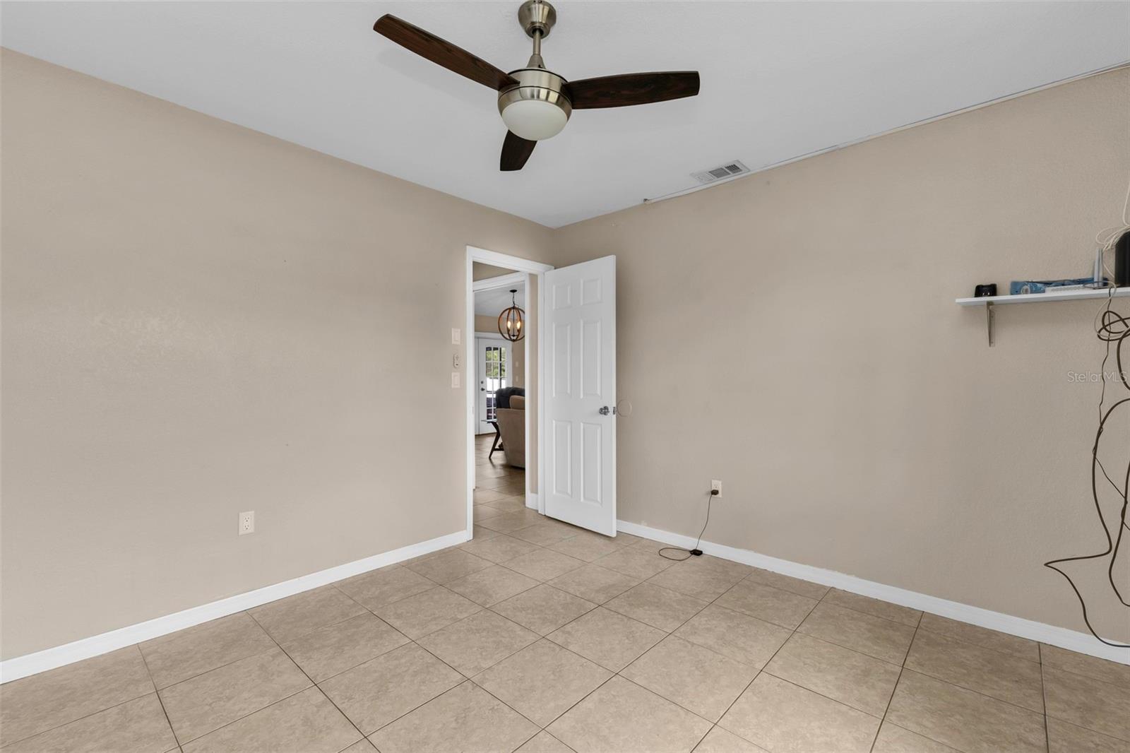 19519 MIDWAY BLVD