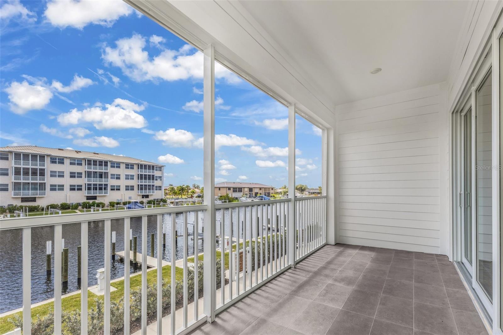 1617 SEAHAVEN DR #504