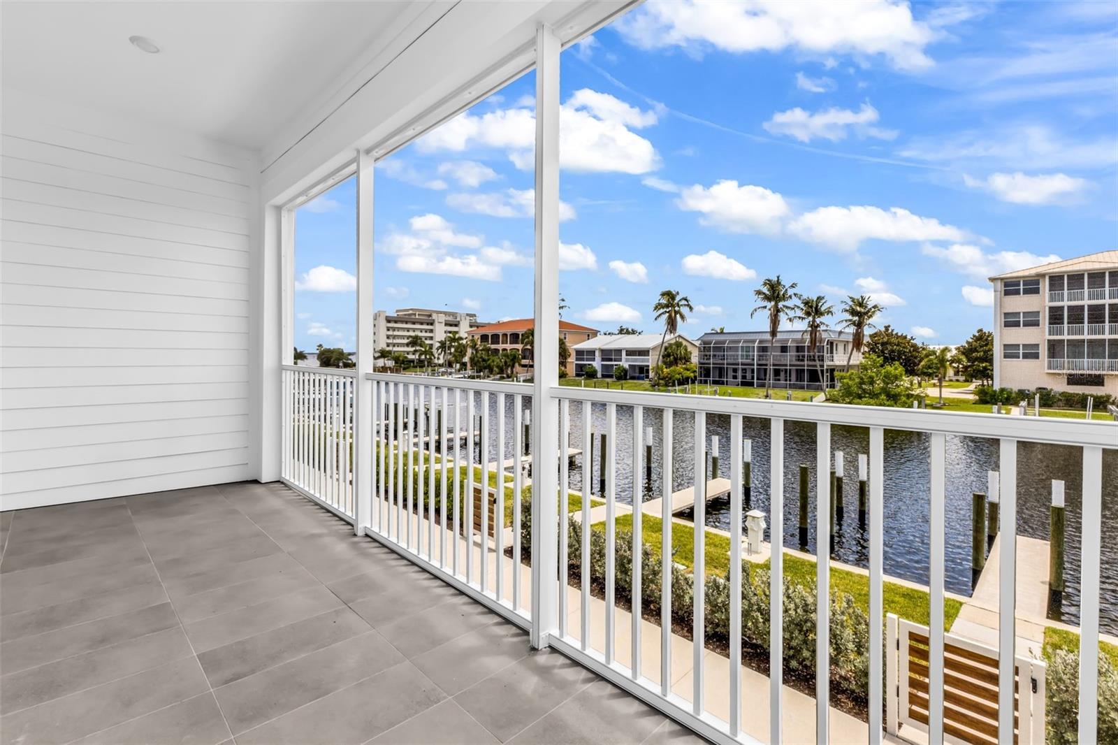 1617 SEAHAVEN DR #505